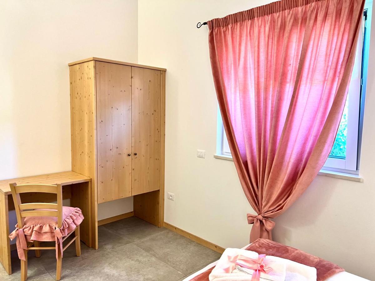 La Finestra Sul Giardino - B&B Cavedine Ngoại thất bức ảnh