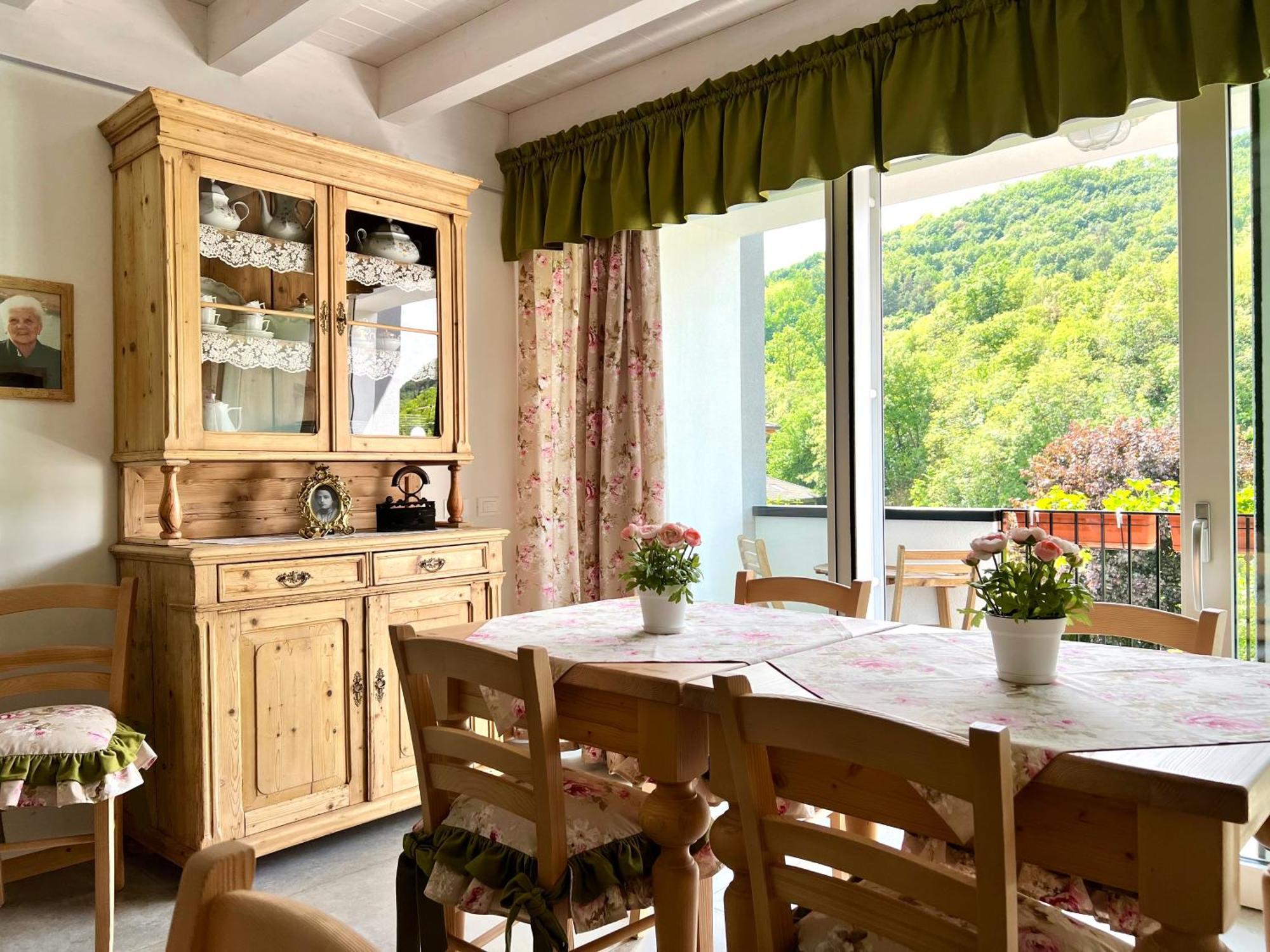 La Finestra Sul Giardino - B&B Cavedine Ngoại thất bức ảnh